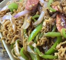 Stir-Fried Instant Noodles