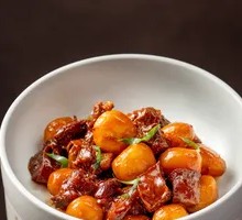Organic Small Potatoes Braised with Beef Ribs