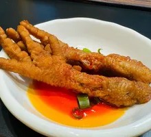 Braised Chicken Feet with Tiger Skin
