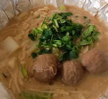 Paper-Wrapped Pork Balls with Clam Noodles