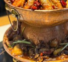 Spicy Shrimp and Frog Stir-fry