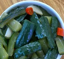 Sour and Spicy Cucumber