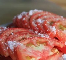 Sugar-Tossed Tomatoes