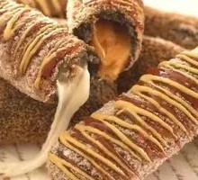 Ink Black Cheese Cheese String Hot Dog