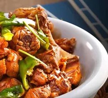 Stir-fried Mountain Chicken from Laoshan
