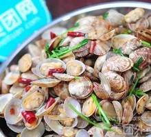 Spicy Stir-Fried Clams