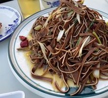 Stir-fried Black Tofu Noodles