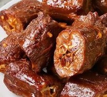 Sauce-Flavored Sweet and Spicy Duck Neck