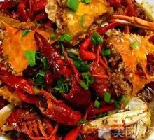Spicy Shrimp and Crab Platter