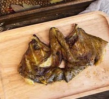 Grilled Halibut Head