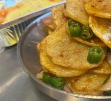 Spicy Potatoes in Dry Pot