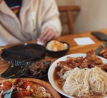 Pig Trotter Noodles