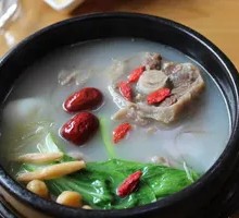 Special Beef Tail Soup