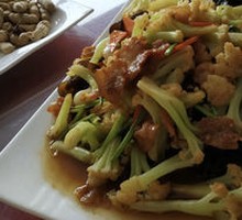 Stir-fried Cauliflower with Pork