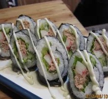 Tuna Salad Roll