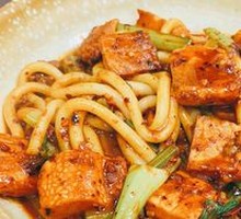 Beef Half-Nang Half-Noodles