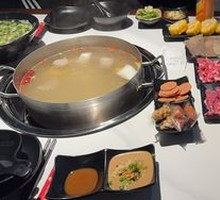 High-Calcium Beef Bone Soup Pot