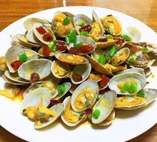 Spicy Stir-Fried Clams