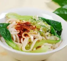 Oil-Poured Noodles