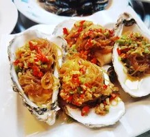 Steamed Miyang Oyster with Garlic and Vermicelli