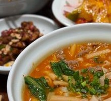 Fresh Beef Lao You Noodles