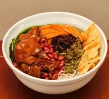 Braised Boneless Pork Trotter Luosifen