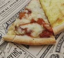 Fried Chicken Herb Supreme Pizza