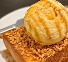 Ice Cream Toast
