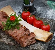 Charcoal-Grilled Angus Steak