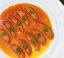 Slow-Roasted Live Abalone in Oil