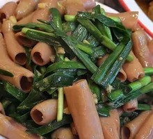 Stir-fried Leek with Sea Cucumber