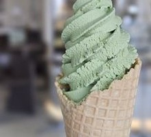 宇治抹茶冰淇淋