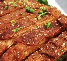 Charcoal-Grilled Lamb Ribs