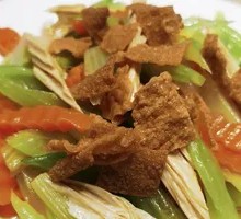 Cold-mixed Tofu Noodles