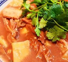 Braised Pork and Steamed Bun