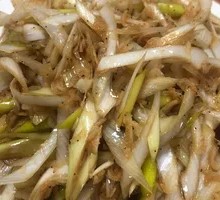 Scallion and Dried Shrimp Salad
