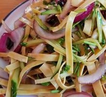 Tofu Skin with Onion