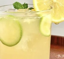 冰柠檬水