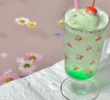 Vanilla Ice Cream Mint Drink