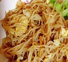 Fried Rice Noodles with Egg