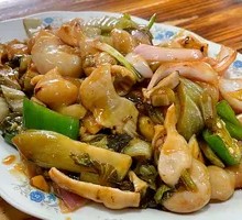 Spicy Stir-Fried Seafood