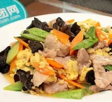 Wood Ear Mushroom with Pork