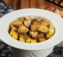 Black Truffle Braised Abalone with Potatoes