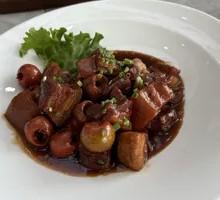 Hawthorn Braised Pork
