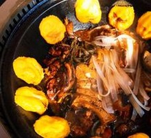 Stewed Chicken in Iron Pot