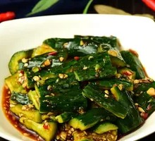Cucumber with Knife-Pressed Style