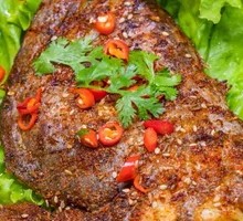 Charcoal-Grilled Fish Head