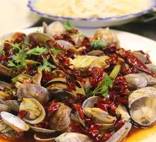 Spicy Stir-Fried Clams