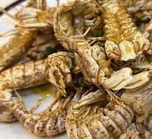 Peeled shrimp