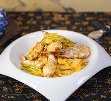 Stir-Fried Large Shrimp with Chinese Cabbage